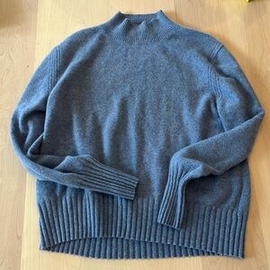 J. Crew 100% cashmere size XL blue cashmere sweater
